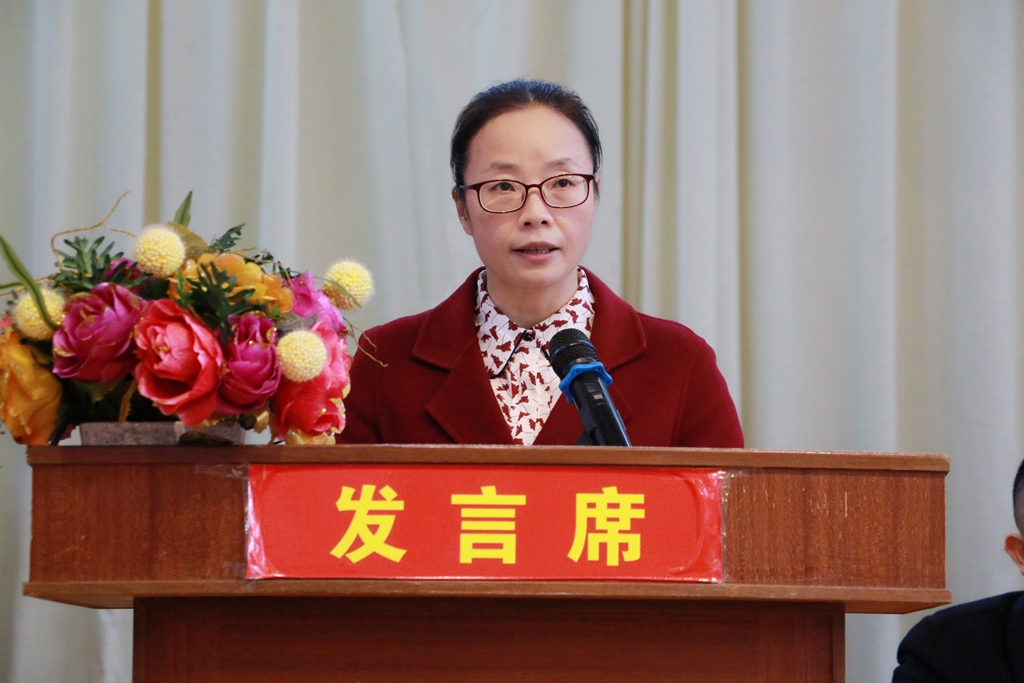 11、鄭娟馥校長講話.JPG