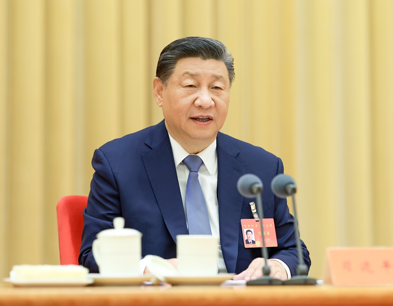 ??12月11日至12日，中央經(jīng)濟(jì)工作會(huì)議在北京舉行。中共中央總書(shū)記、國(guó)家主席、中央軍委主席習(xí)近平出席會(huì)議并發(fā)表重要講話。