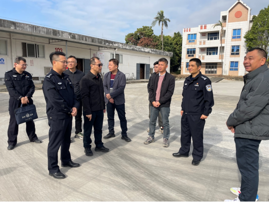 開平市領導陳永強到市供銷社檢查安全生產(chǎn)工作