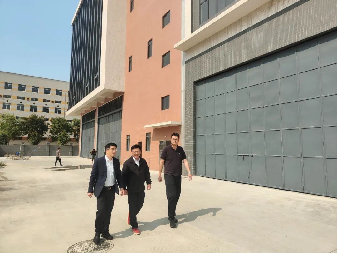 開平市副市長李青汶深入翠山湖項目現(xiàn)場督導(dǎo)檢查
